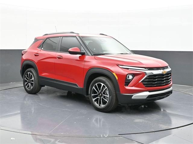 Photo of 2026 Red Chevrolet Trailblazer