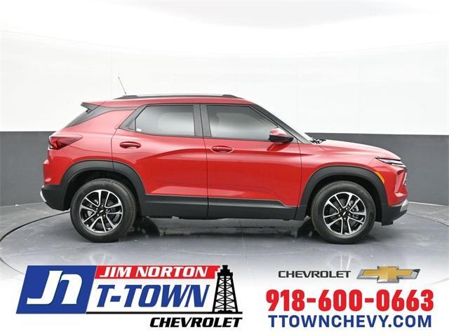 Photo of 2026 Red Chevrolet Trailblazer