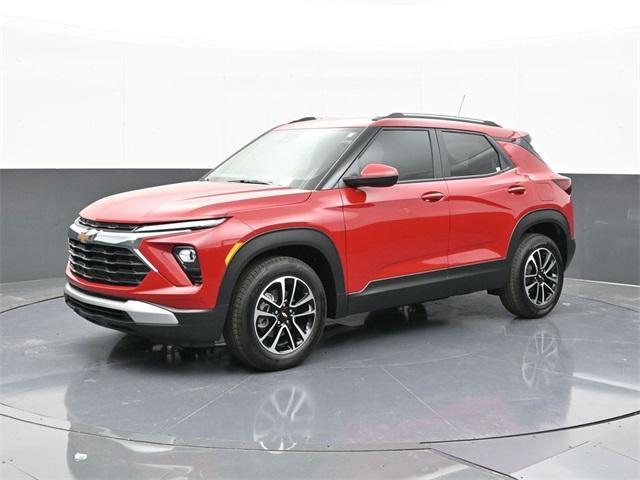 Photo of 2026 Red Chevrolet Trailblazer