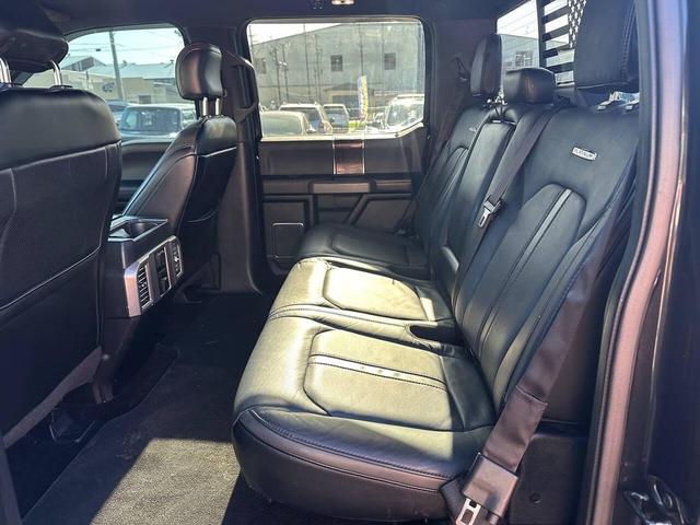 Photo of 2015 Tuxedo Black Metallic Ford F-150