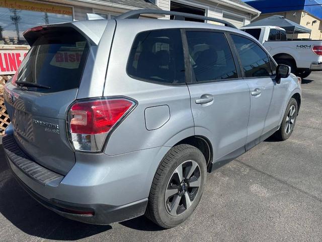 Photo of 2017 Ice Silver Metallic Subaru Forester