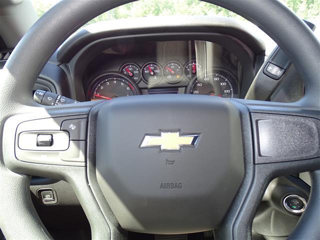 Photo of 2024 Gray Metallic Chevrolet Silverado 1500