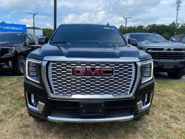 Photo of 2024 Onyx Black GMC Yukon XL