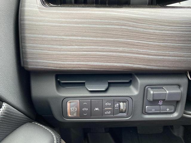 Photo of 2025 Gray GMC Sierra EV