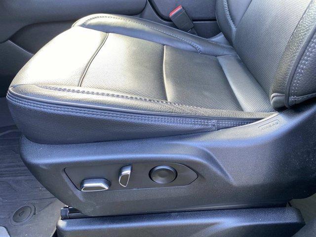 Photo of 2022 Onyx Black GMC Yukon