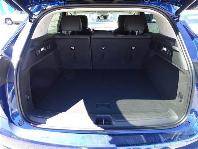 Photo of 2022 Blue Metallic Buick Envision
