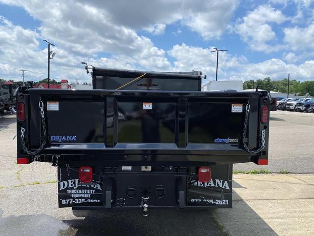 Photo of 2025 Summit White Chevrolet Silverado 3500