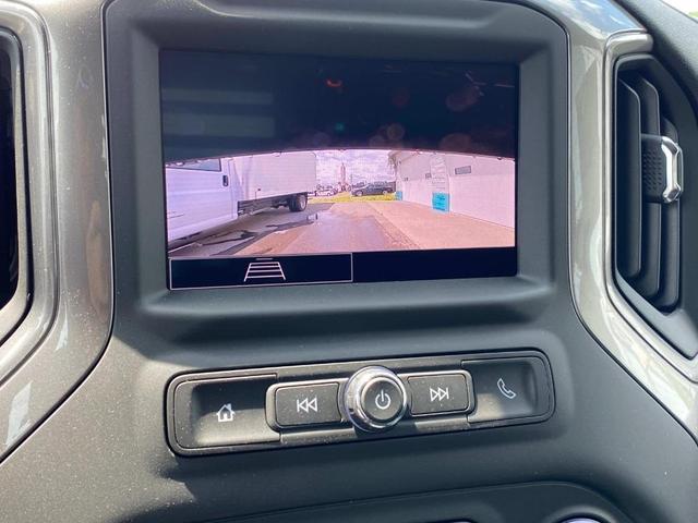 Photo of 2025 Summit White Chevrolet Silverado 3500