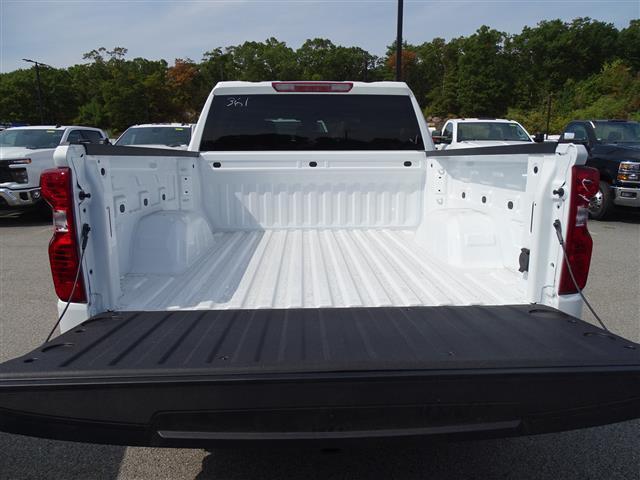 Photo of 2024 White Chevrolet Silverado 1500
