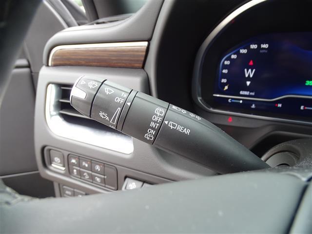 Photo of 2023 White Chevrolet Tahoe