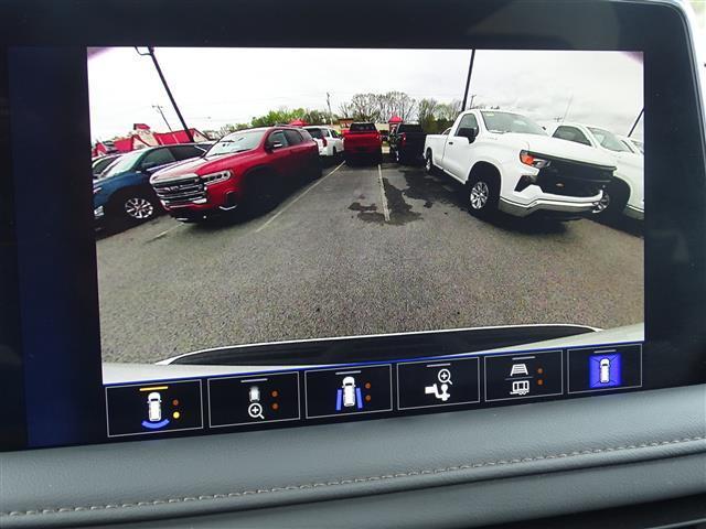 Photo of 2023 White Chevrolet Tahoe