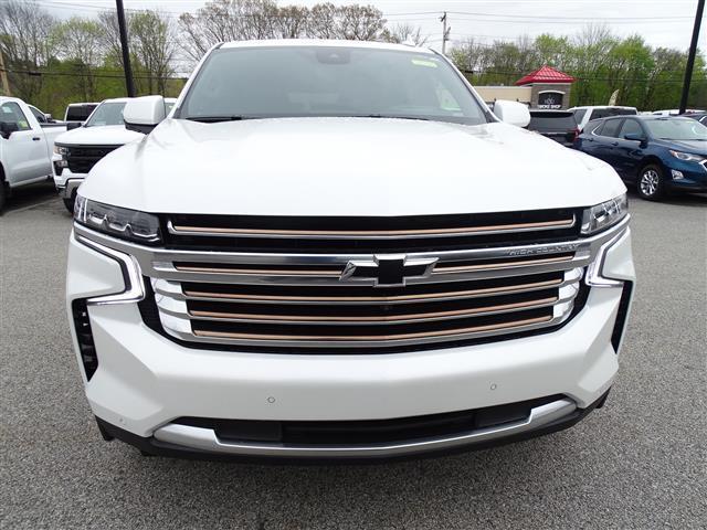 Photo of 2023 White Chevrolet Tahoe