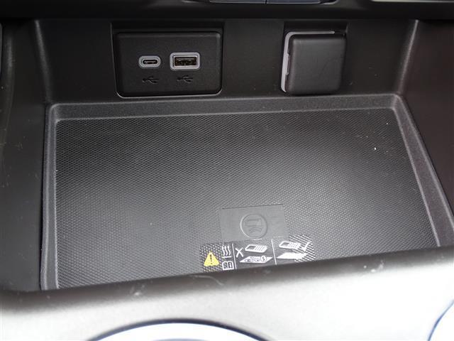 Photo of 2023 White Chevrolet Tahoe