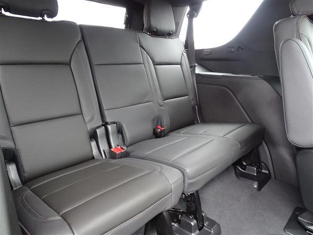 Photo of 2023 White Chevrolet Tahoe