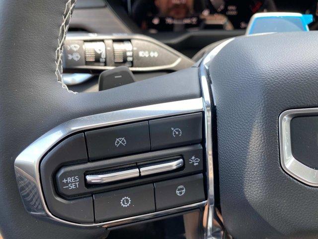 Photo of 2025 White Frost Tri-Coat GMC Acadia