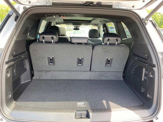 Photo of 2025 White Frost Tri-Coat GMC Acadia