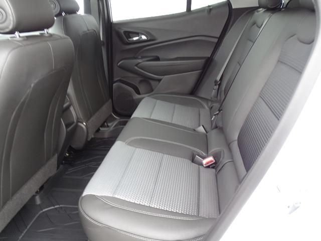 Photo of 2025 White Chevrolet Trax