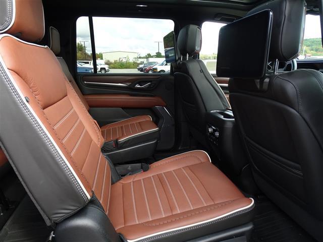 Photo of 2023 Black GMC Yukon XL