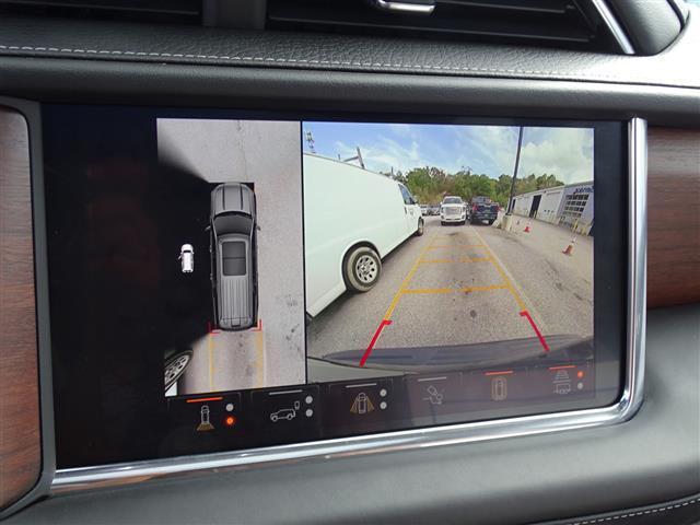 Photo of 2023 Black GMC Yukon XL