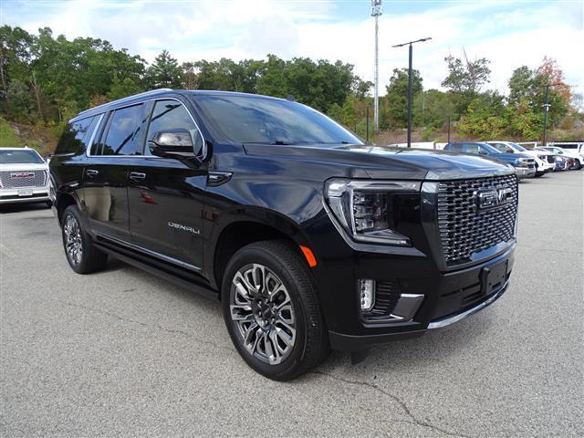 Photo of 2023 Black GMC Yukon XL