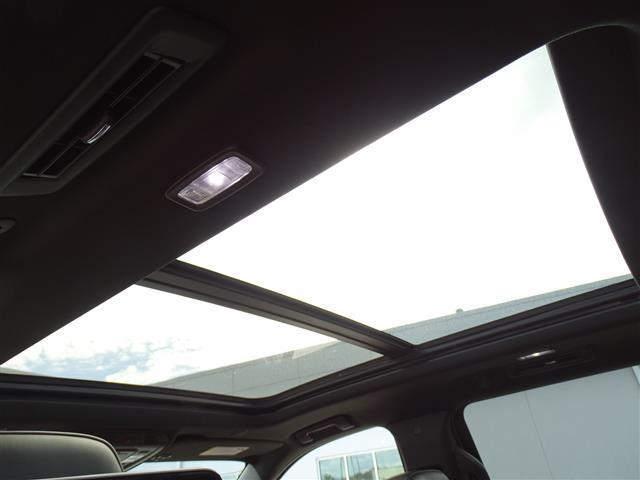 Photo of 2023 Black GMC Yukon XL