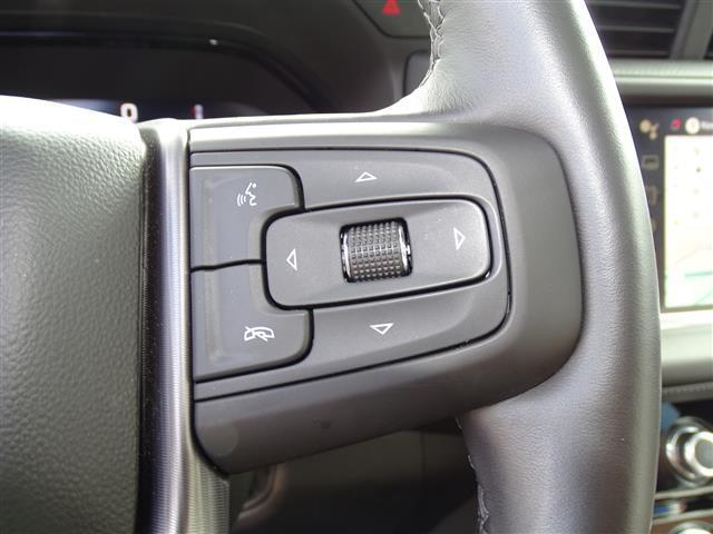 Photo of 2023 Black GMC Yukon XL
