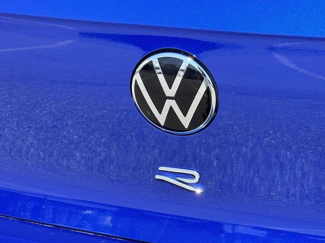 Photo of 2022 Lapiz Blue Metallic Volkswagen Golf R