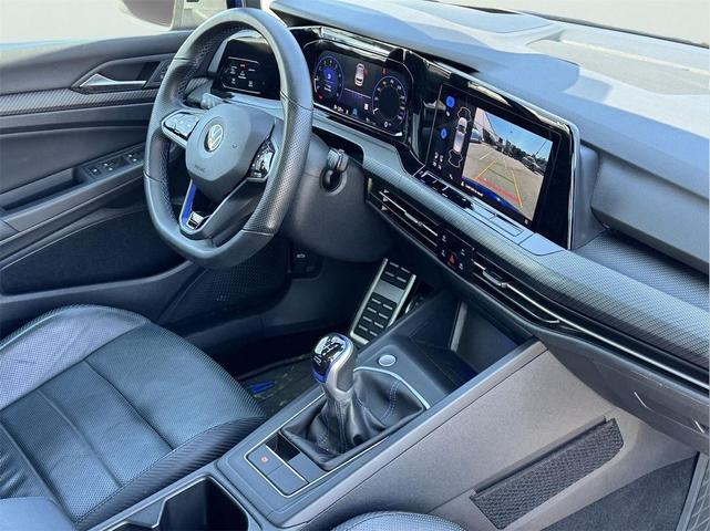 Photo of 2022 Lapiz Blue Metallic Volkswagen Golf R