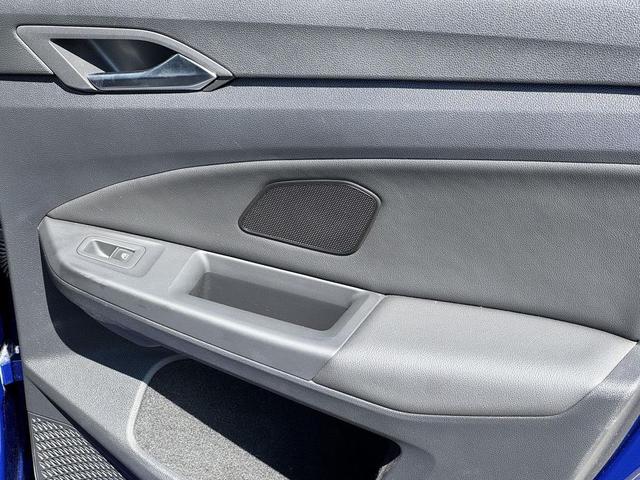 Photo of 2022 Lapiz Blue Metallic Volkswagen Golf R