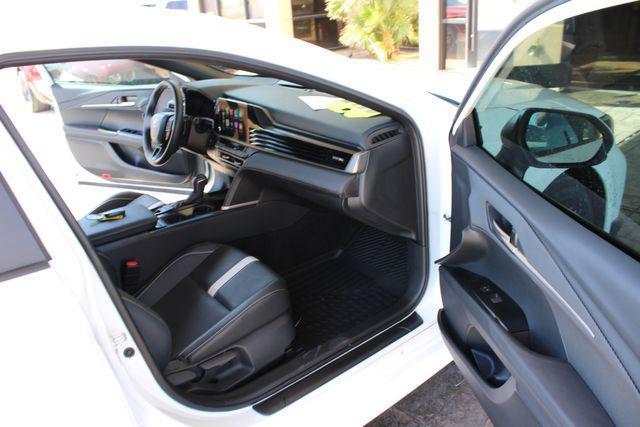 Photo of 2025 White Toyota Camry