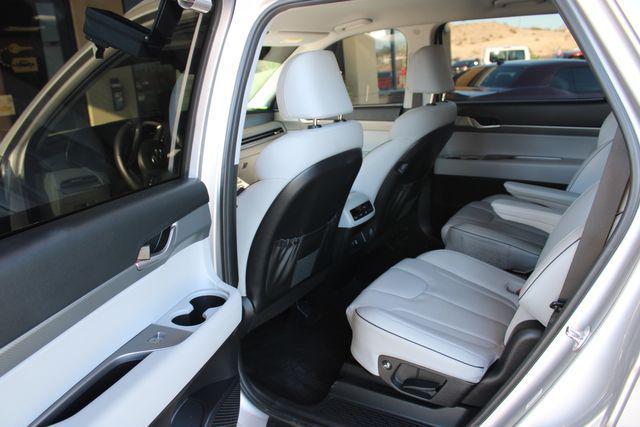 Photo of 2025 Silver Hyundai PALISADE