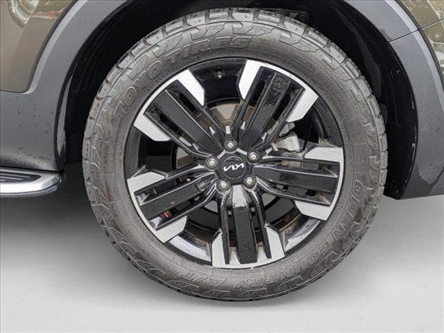 Photo of 2023 Dark Moss Kia Telluride