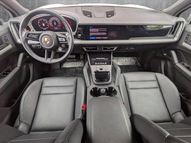 Photo of 2024 White Porsche Cayenne