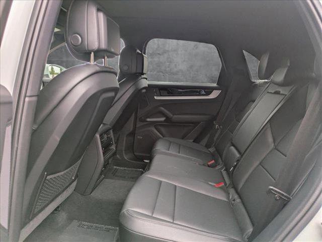Photo of 2024 White Porsche Cayenne