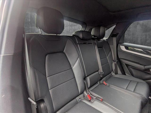 Photo of 2024 White Porsche Cayenne