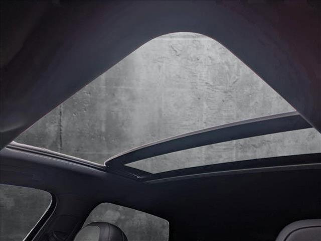 Photo of 2024 White Porsche Cayenne