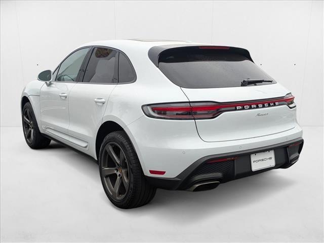 Photo of 2025 White Porsche Macan