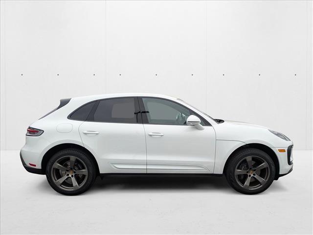 Photo of 2025 White Porsche Macan
