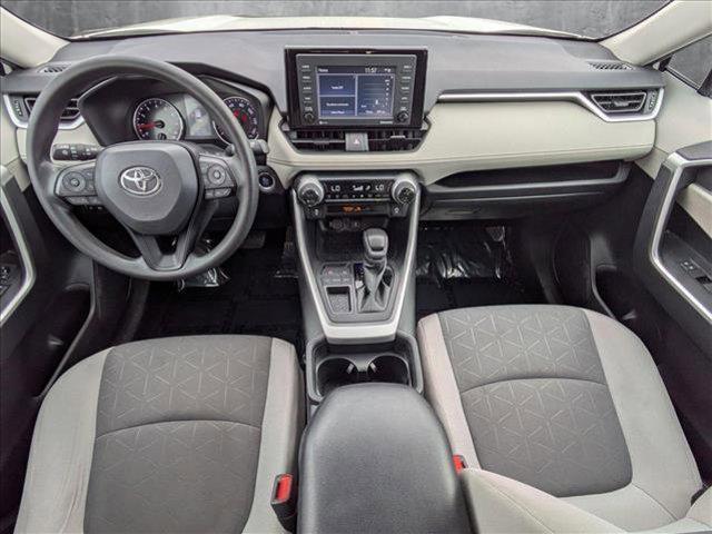 Photo of 2021 Super White Toyota RAV4