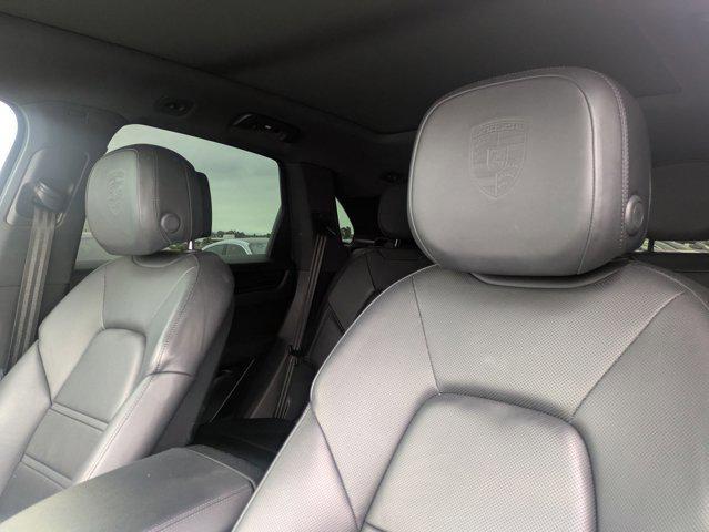 Photo of 2022 Black Porsche Cayenne