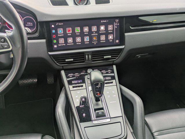 Photo of 2022 Black Porsche Cayenne
