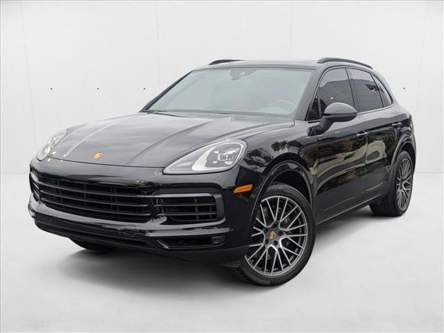 Photo of 2022 Black Porsche Cayenne