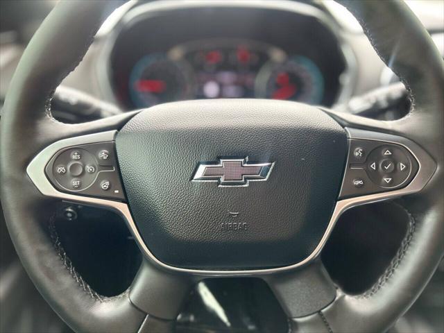 Photo of 2023 Summit White Chevrolet Traverse