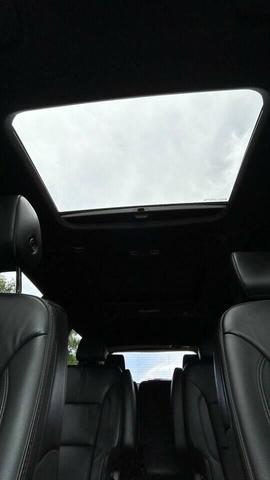 Photo of 2023 Summit White Chevrolet Traverse