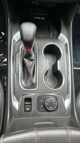 Photo of 2023 Summit White Chevrolet Traverse