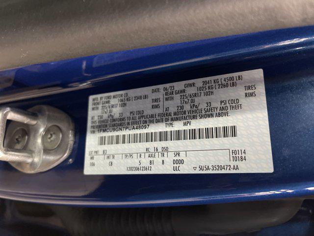Photo of 2023 Atlas Blue Metallic Ford Escape