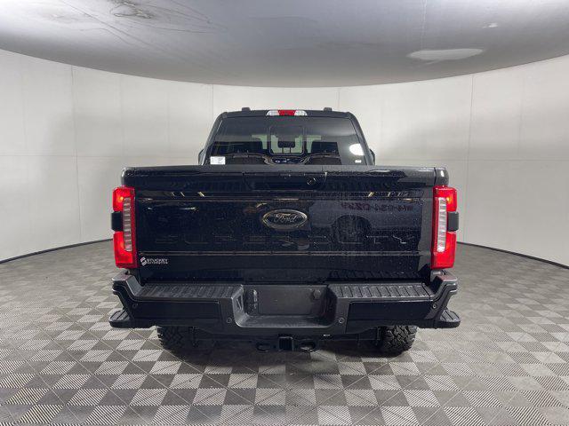 Photo of 2025 Agate Black Metallic Ford F-250