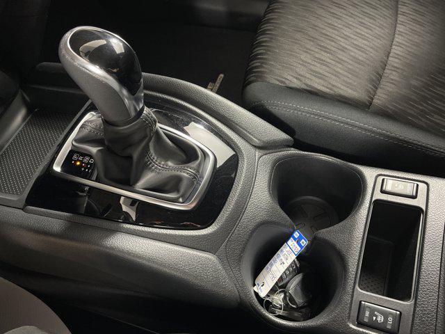 Photo of 2018 Magnetic Black Nissan Rogue