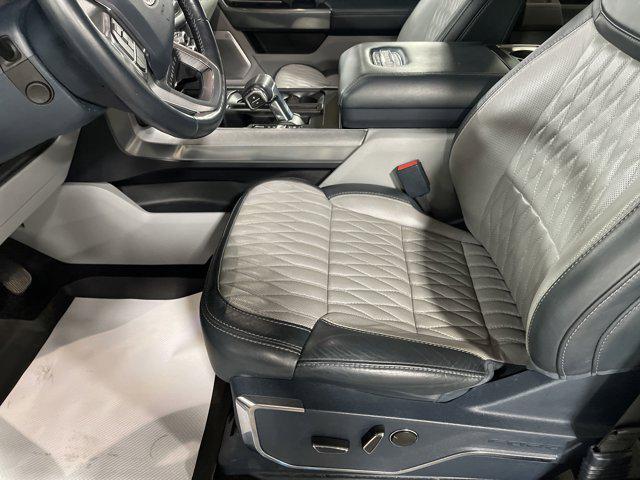 Photo of 2022 Agate Black Metallic Ford F-150
