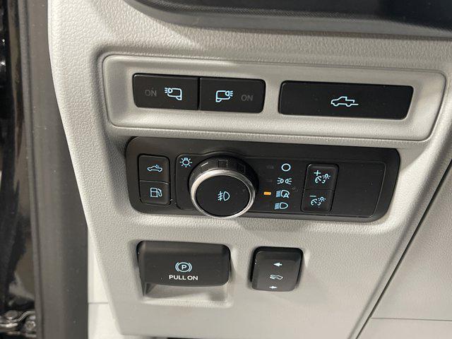 Photo of 2022 Agate Black Metallic Ford F-150